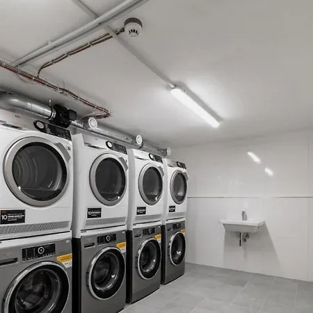 Glamour & * プラハ